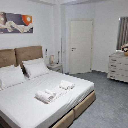 Apartment Rent Elbasan City Center 1 ภายนอก รูปภาพ